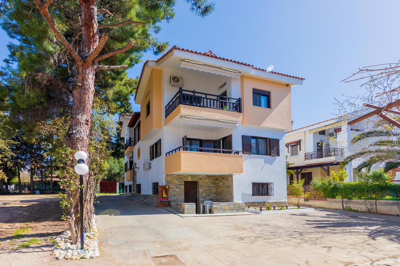 Galazia Akti Seaside Apartments Nikíti Eksteriør bilde
