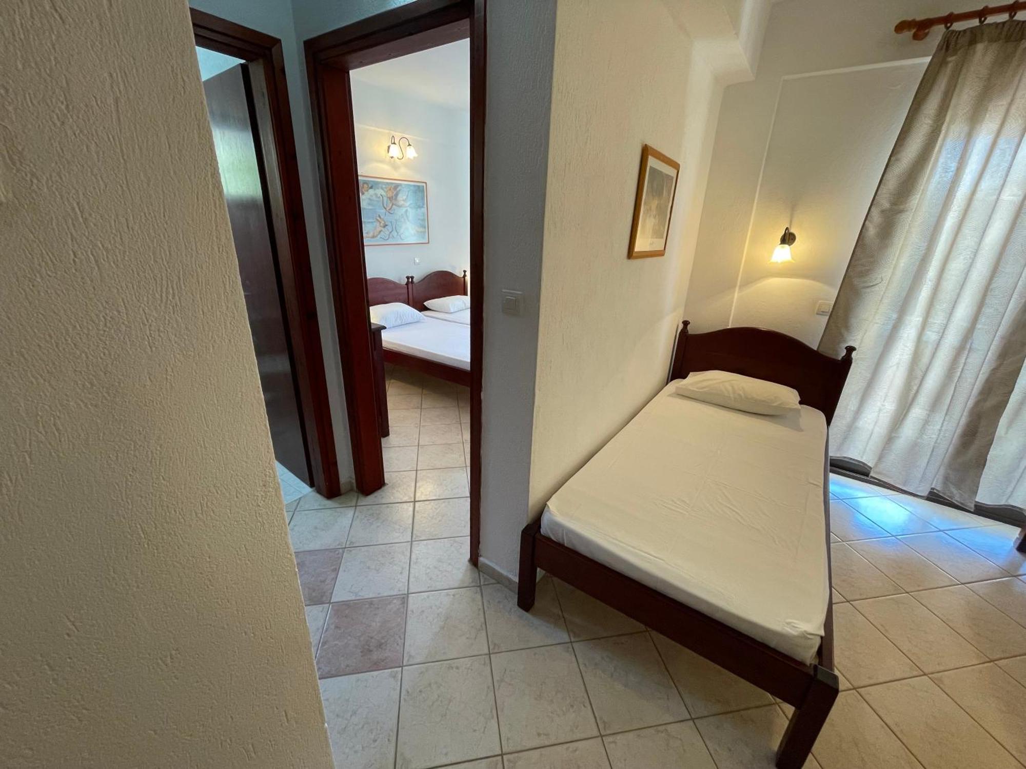 Galazia Akti Seaside Apartments Nikíti Rom bilde