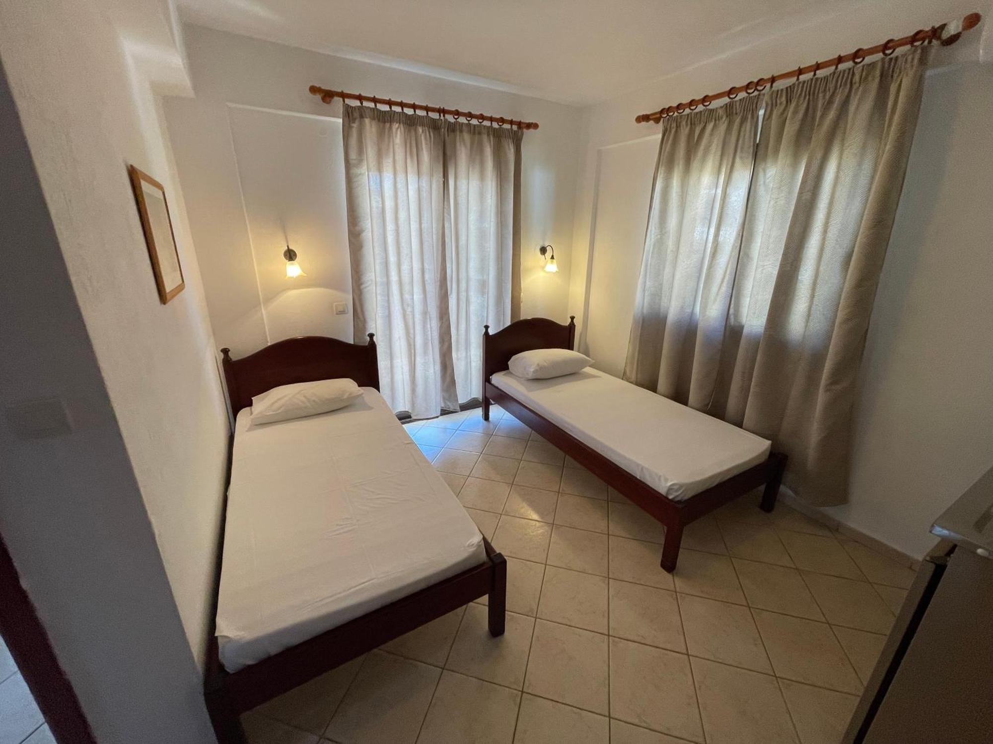 Galazia Akti Seaside Apartments Nikíti Rom bilde